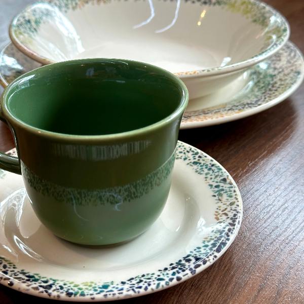 Vajilla Corona Savana 4 Puestos 16 Piezas