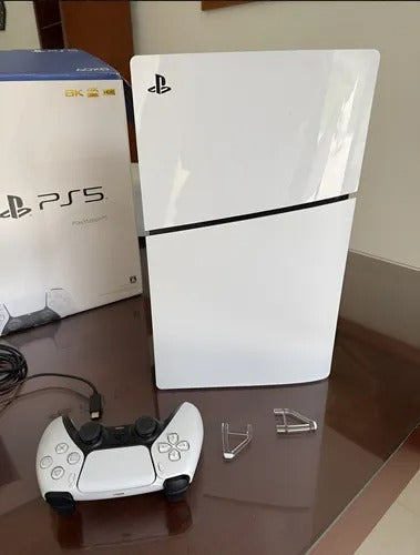 PlayStation 5 NUEVA – Versión con lector de discos
