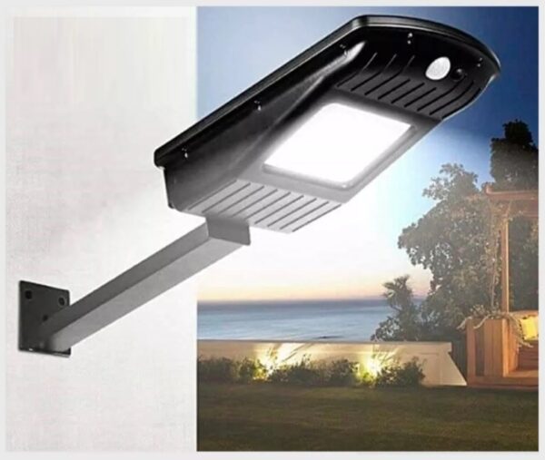 LÁMPARA SOLAR PARA EXTERIORES CL110